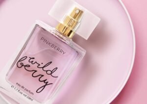 Membongkar Misteri Aroma: Panduan Memilih Parfum Wanita yang Sempurna