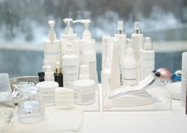 Panduan Lengkap Skincare Routine: Rahasia Kulit Sehat dan Glowing yang Bisa Kamu Terapkan