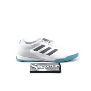 Review Sepatu Futsal: Lebih dari Sekadar Alas Kaki, Investasi untuk Performa Terbaik