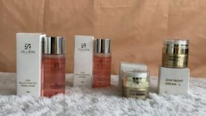 Tentu, mari kita bahas tuntas urutan skincare pagi yang tepat untuk kulit sehat dan bercahaya!