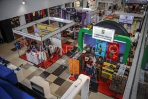 Tentu, mari kita buat artikel review produk unggulan yang informatif dan menarik.